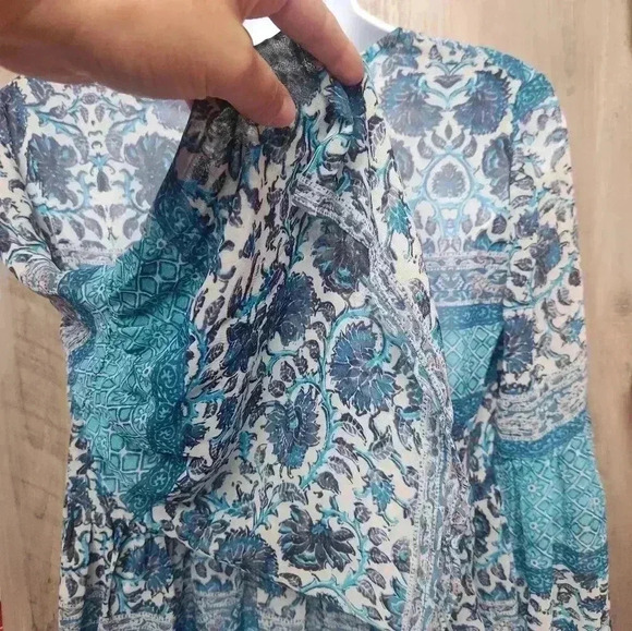 Show Me Your MuMu Poet Tie Tassel Floral Boho Blue Blouse Size Medium - Picture 9 of 13